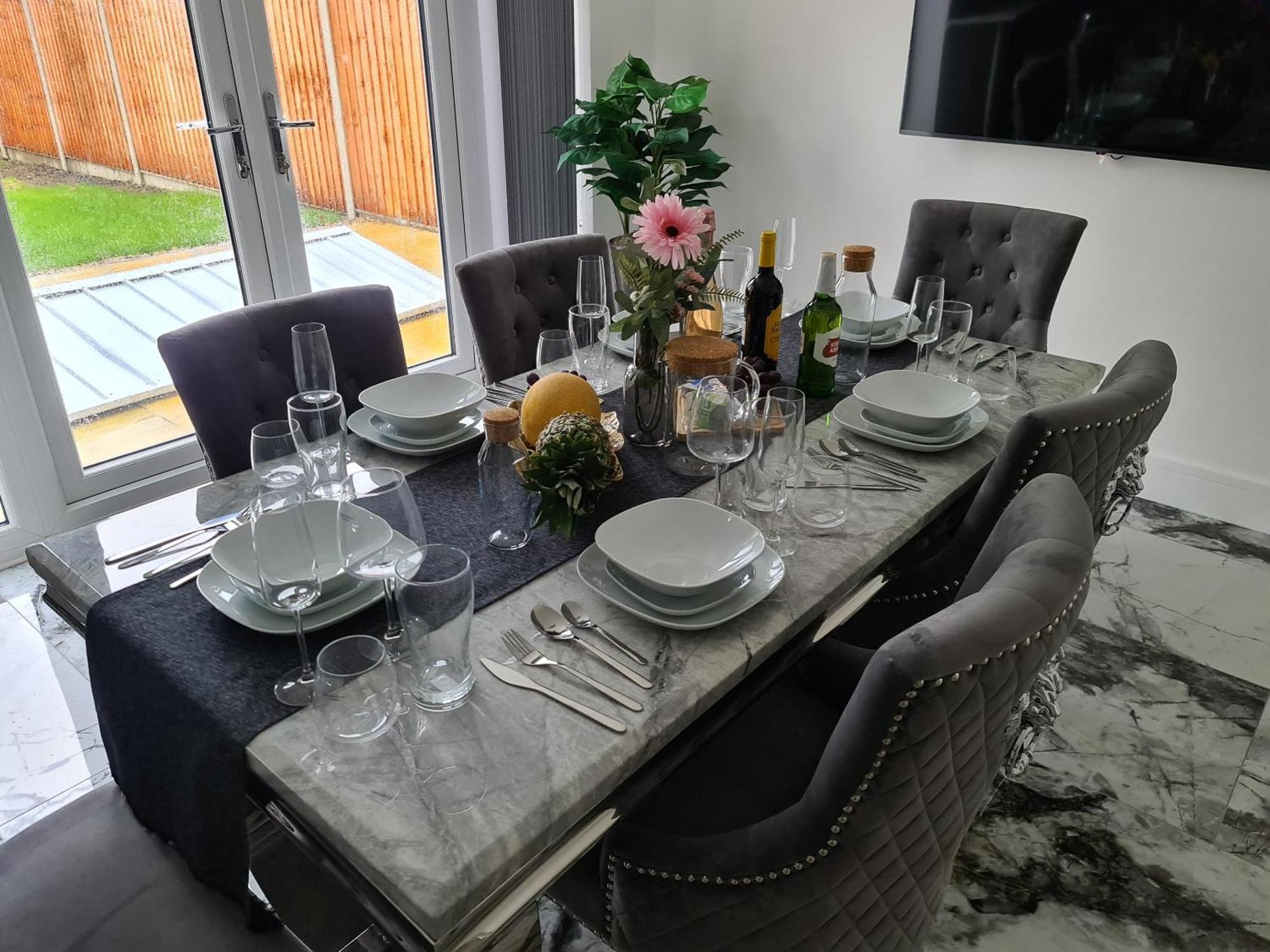 Sav 5 Bed Luxury Detached House In Leicester Humberstone Exterior foto